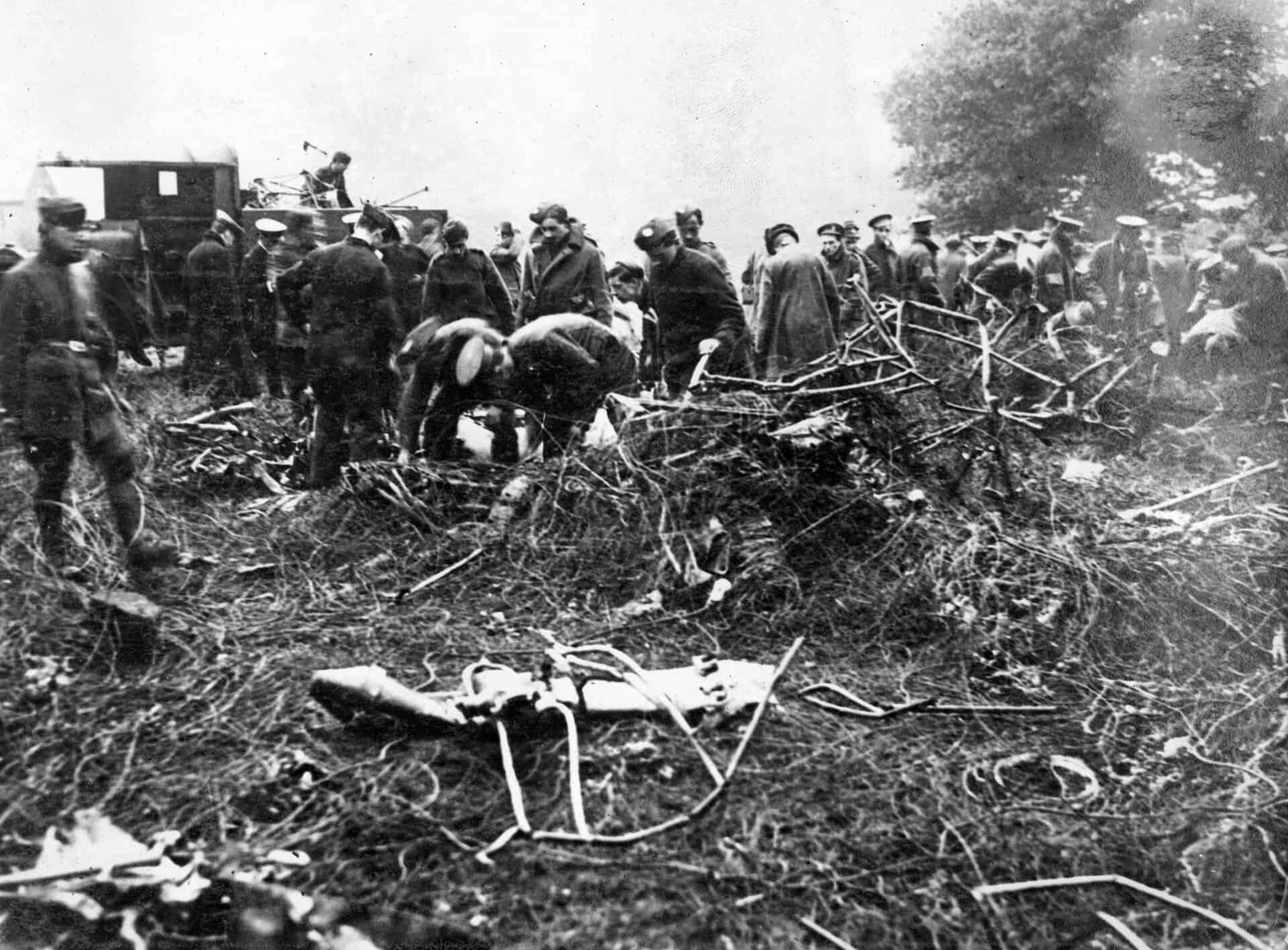 RFC personnel begin recovery of wreckage of SL11 (RAF Museum x001-2645-b)