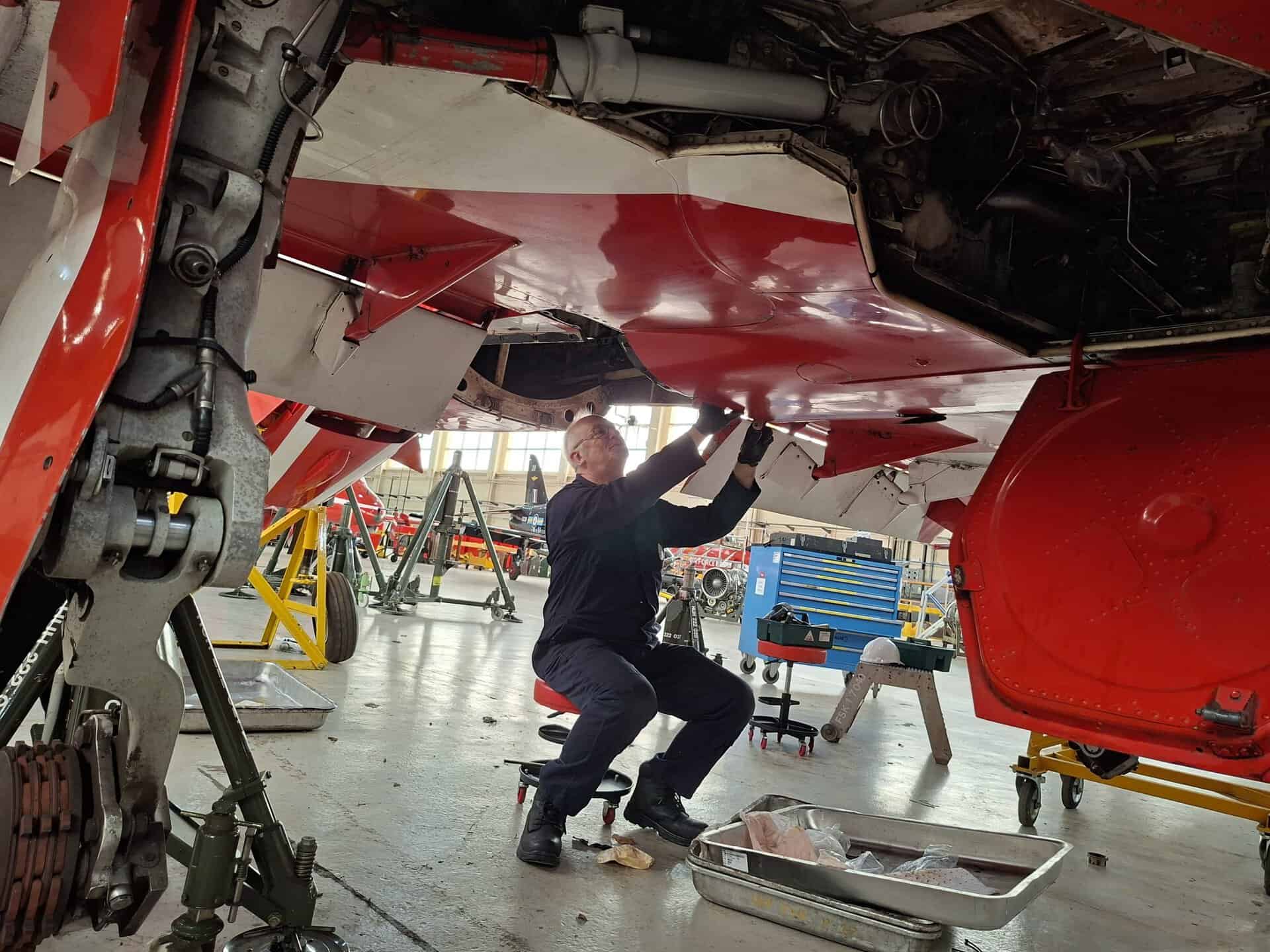 Babcock Technician works on the British Aerospace Hawk T1A