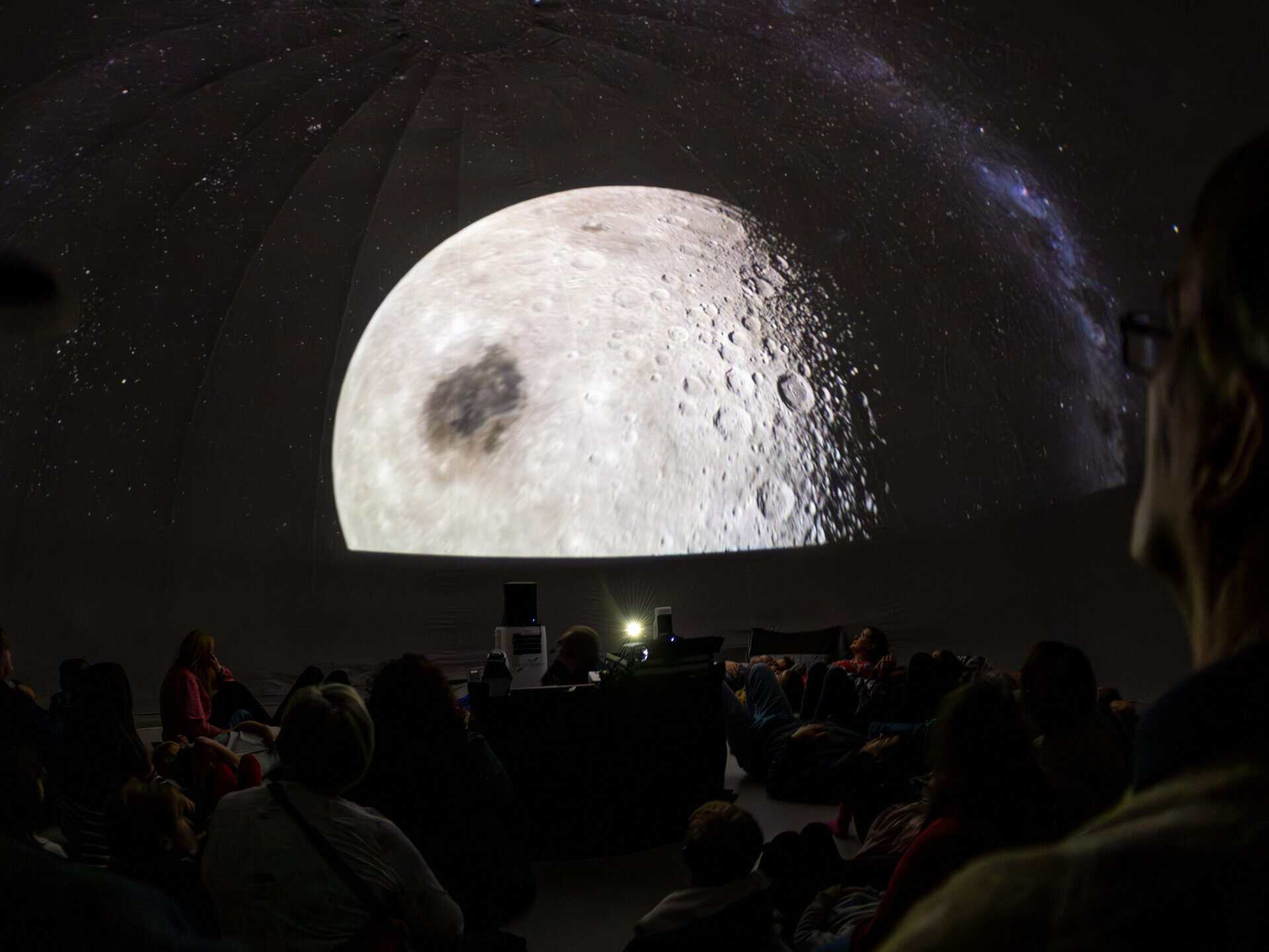 Planetarium screen showing the moon