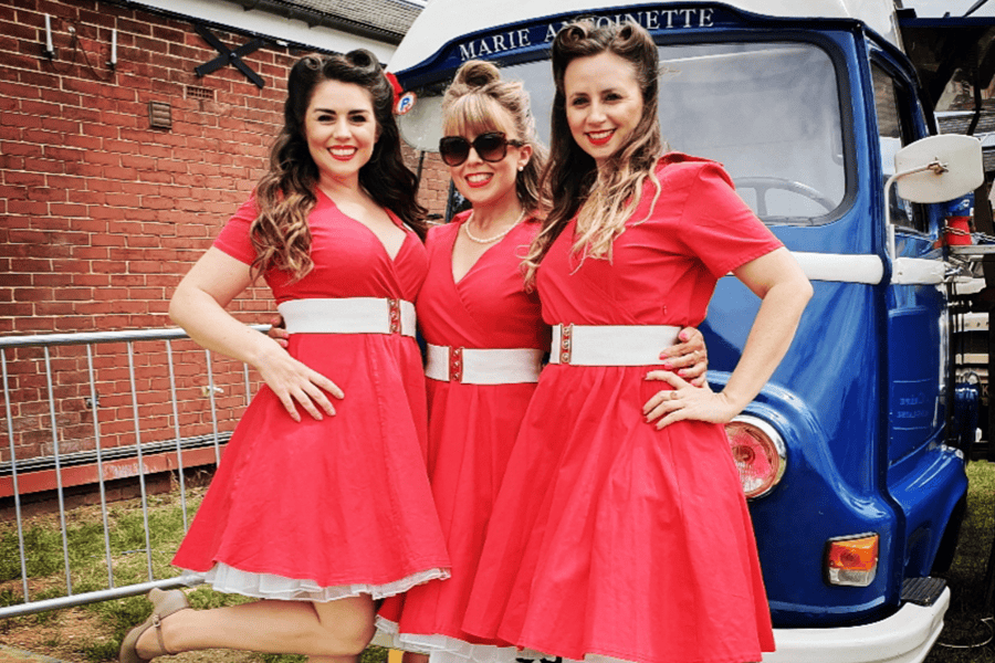 The Barn-Ettes